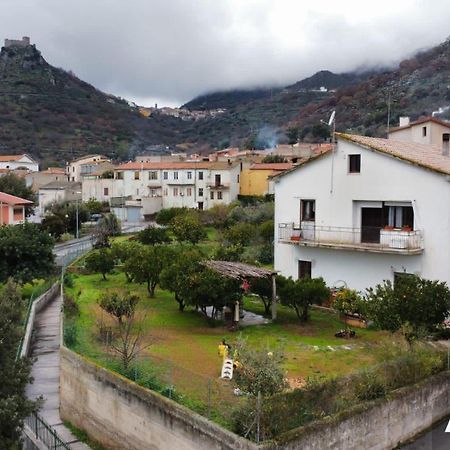 Da Laura Hotel Bottidda Bagian luar foto